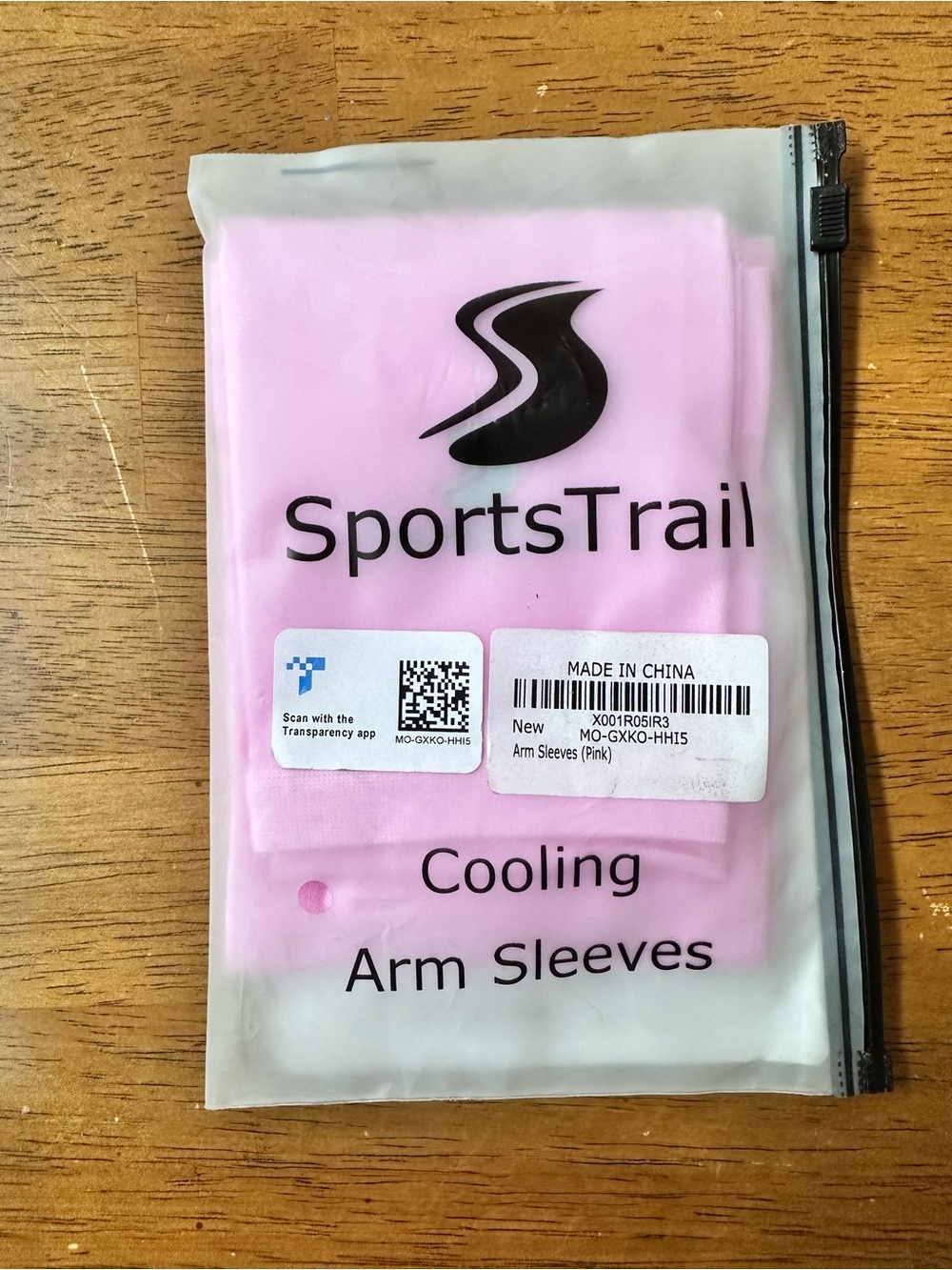NWT Volleyball Cooling Arm Sleeves for Teens and Adults